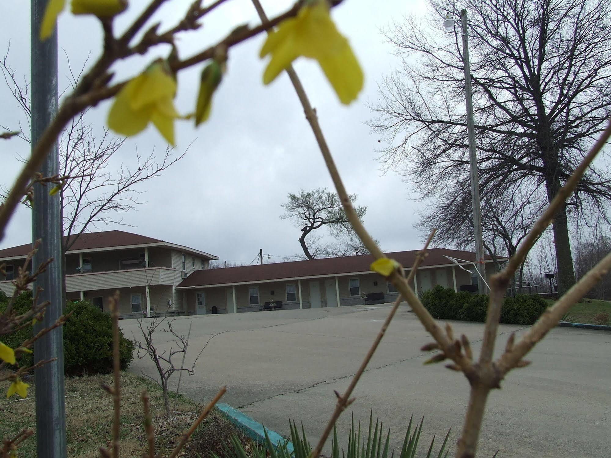 Best Budget Inn カーセッジ エクステリア 写真